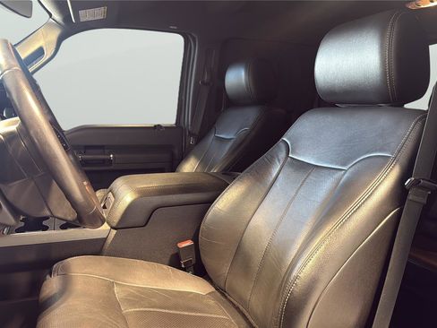 Used 2016 Ford F250 Lariat w/ Chrome Package image 10