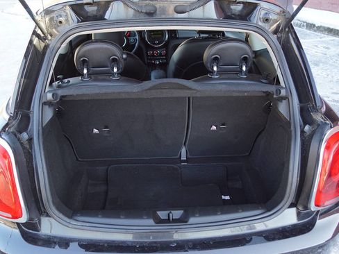 Used 2017 MINI Cooper 2-Door Hardtop image 29