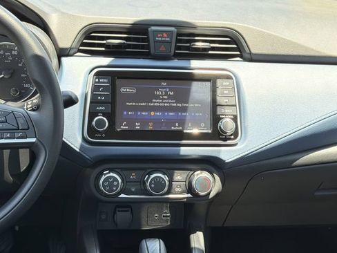 Used 2025 Nissan Versa SV w/ Trunk Package FWD image 14