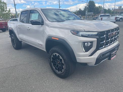 New 2026 GMC Canyon AT4 image 3