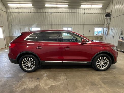Used 2016 Lincoln MKX Select w/ Climate Package image 6