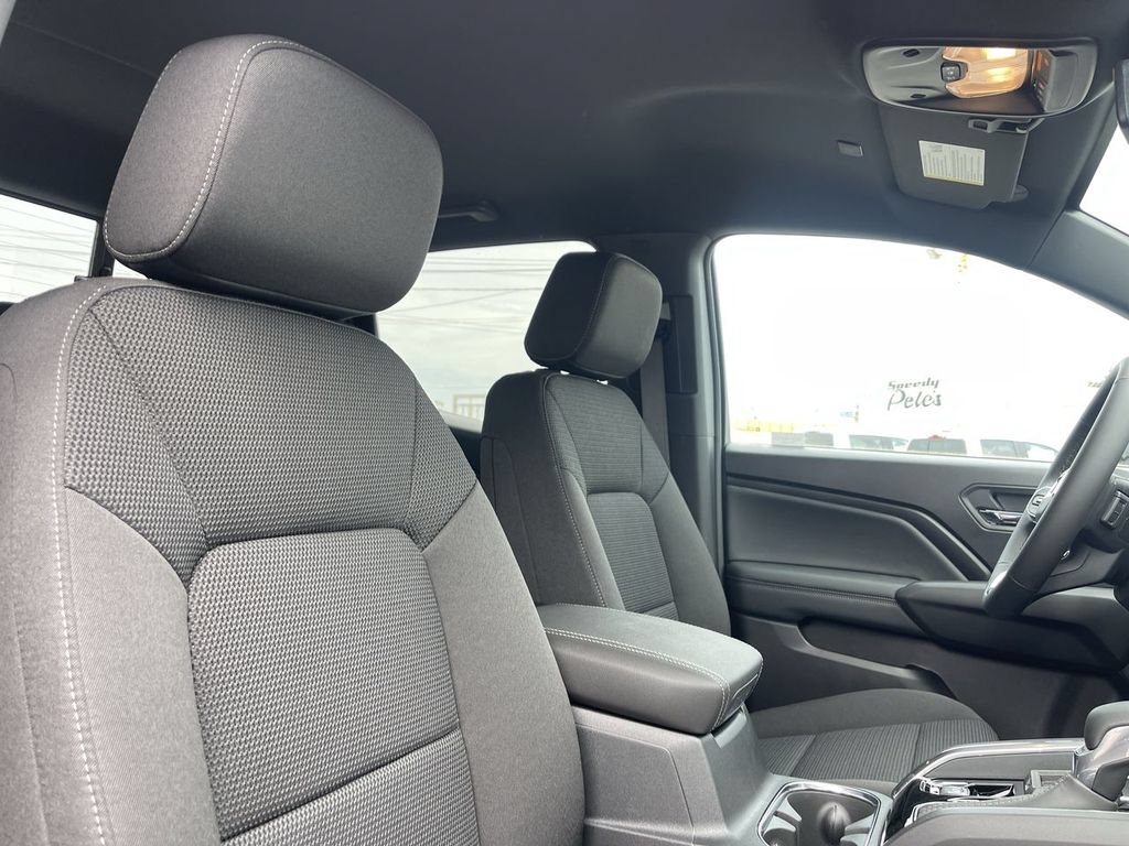New 2026 GMC Canyon Elevation w/ Convenience Package RWD image 27