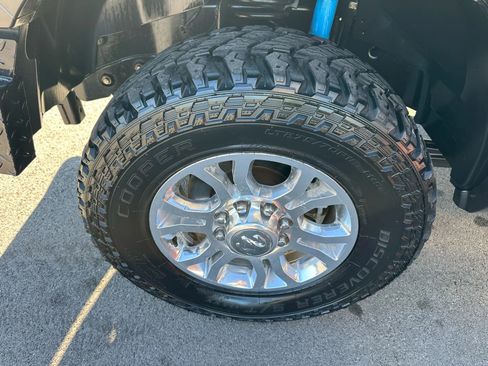 Used 2017 RAM 2500 Laramie image 18