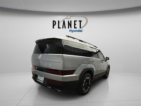 Certified 2025 Hyundai Santa Fe SEL image 7