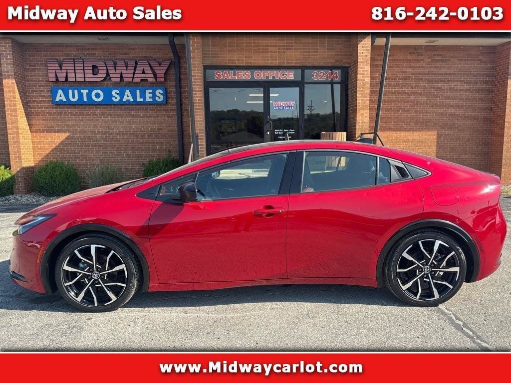 Used 2026 Toyota Prius Plug-In Hybrid w/ Limited Premium Package FWD image 1