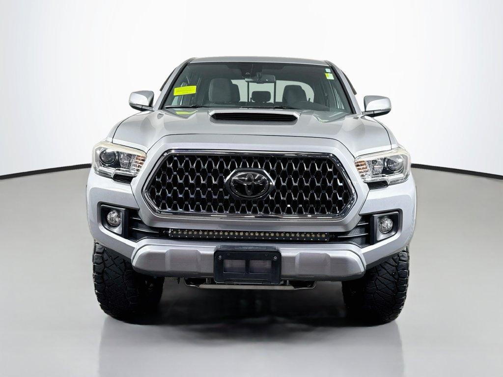 Used 2019 Toyota Tacoma TRD Sport w/ Technology Package AWD/4WD image 11