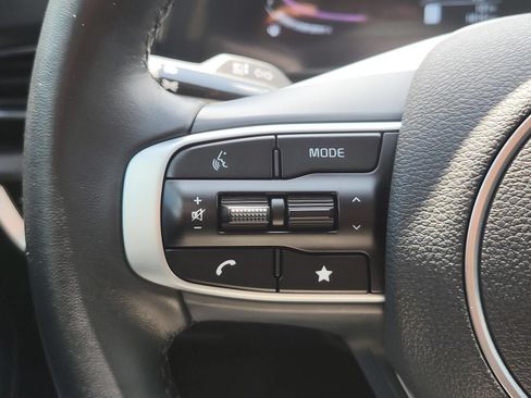 Used 2025 Kia Sportage EX FWD image 28