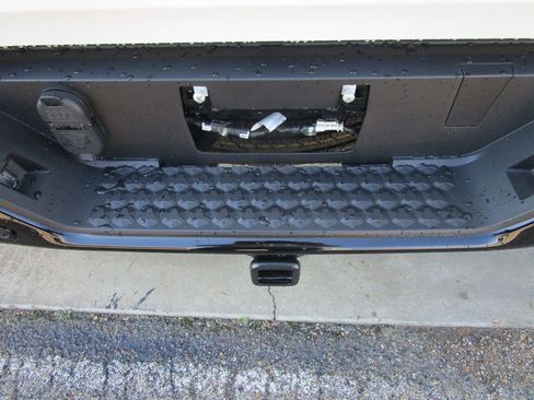 New 2026 Chevrolet Colorado W/T w/ WT Custom Package RWD image 13