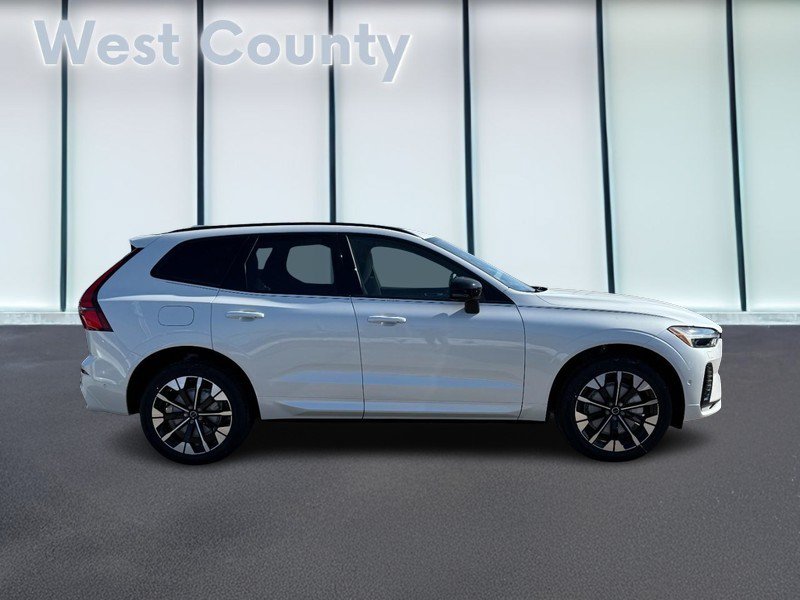 New 2026 Volvo XC60 B5 Plus w/ Protection Package Premier AWD/4WD image 2