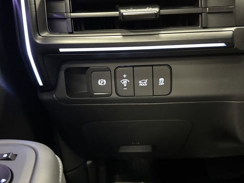 Used 2024 Hyundai Santa Fe Calligraphy image 28