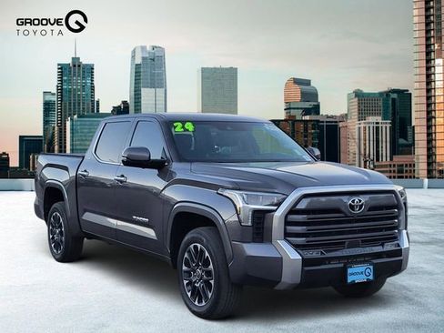 Used 2024 Toyota Tundra Limited image 8