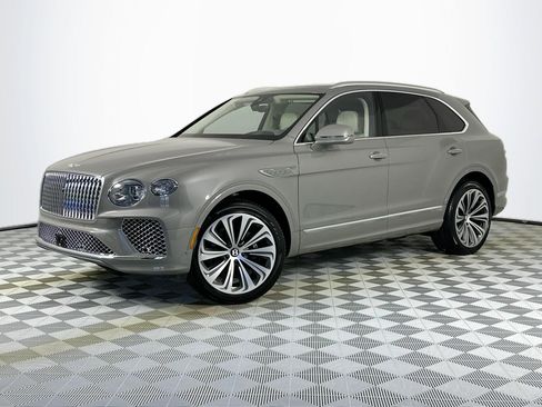 New 2025 Bentley Bentayga image 1