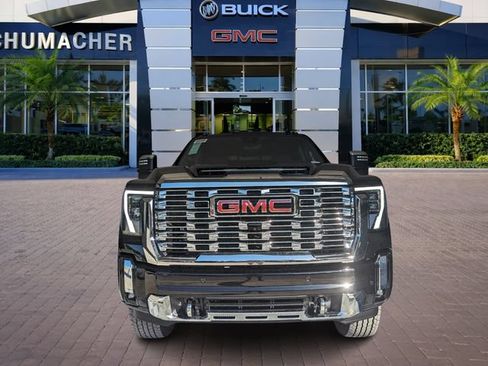 New 2026 GMC Sierra 2500 Denali w/ Technology Package AWD/4WD image 3