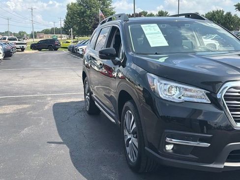 Used 2022 Subaru Ascent Limited AWD/4WD image 12