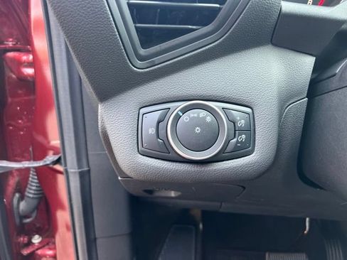 Used 2016 Ford Escape SE w/ Equipment Group 201A AWD/4WD image 21