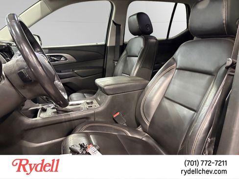 Used 2018 Chevrolet Traverse LT AWD/4WD image 5