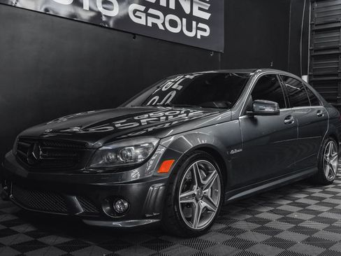 Used 2010 Mercedes-Benz C 63 AMG Sedan image 30