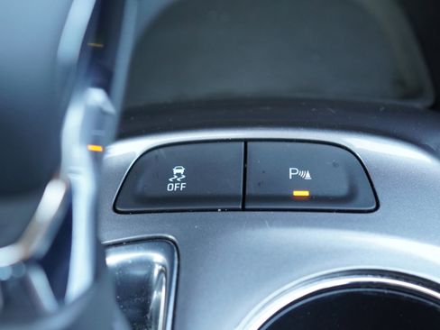 Used 2024 Chevrolet Malibu LT image 42