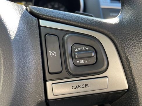 Used 2017 Subaru Legacy 2.5i w/ Alloy Wheel Package image 14