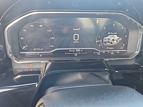 Used 2023 GMC Sierra 1500 Elevation image 12