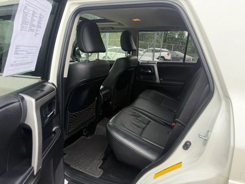 Used 2017 Toyota 4Runner Limited AWD/4WD image 28