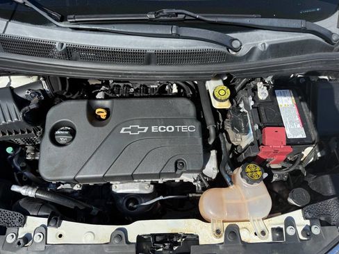Used 2020 Chevrolet Spark LT image 10