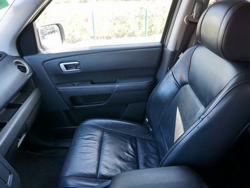 Used 2011 Honda Pilot Touring image 26