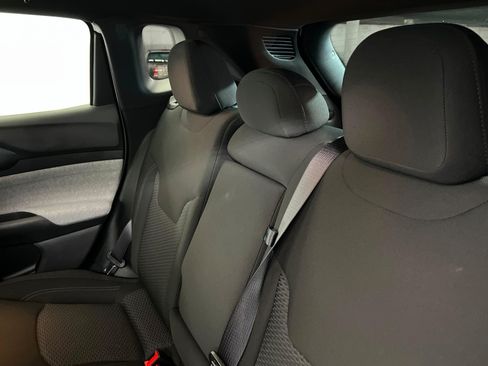 Used 2025 Jeep Compass Sport AWD/4WD image 21