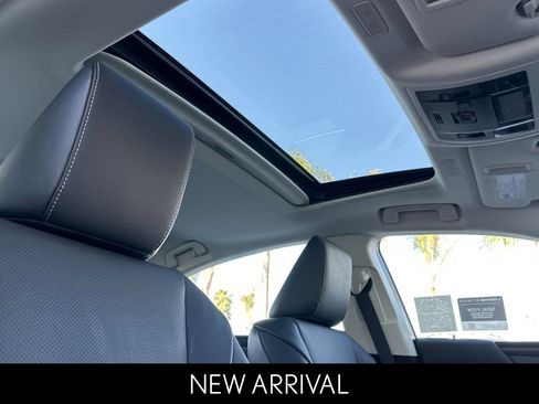 Certified 2024 Lexus ES 350 350 w/ Premium Package image 19