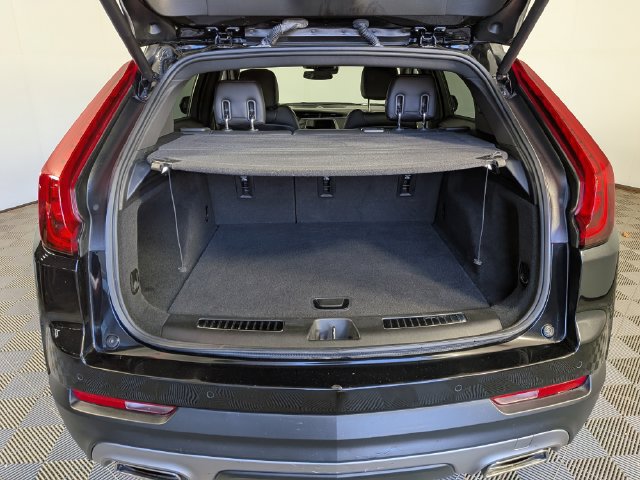 Certified 2023 Cadillac XT4 Premium Luxury w/ Cold Weather Package FWD image 12