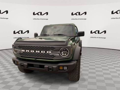 Used 2023 Ford Bronco Badlands w/ Sasquatch Package AWD/4WD image 4