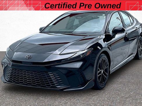 Certified 2025 Toyota Camry SE w/ Convenience Package FWD image 5