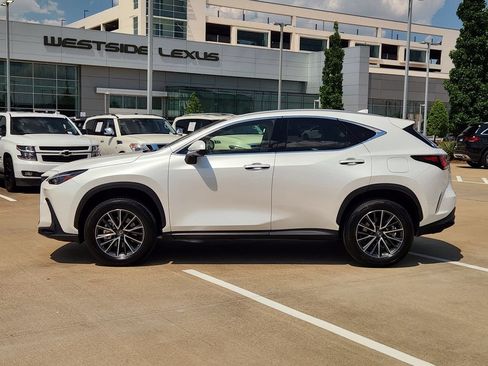 Certified 2025 Lexus NX 250 FWD w/ Accessory Package (2T) image 4