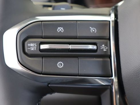 New 2026 GMC Acadia Elevation FWD image 27