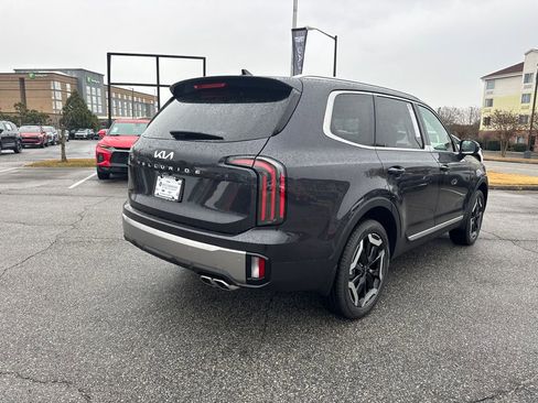 New 2025 Kia Telluride EX w/ EX Captain's Chair Package image 3