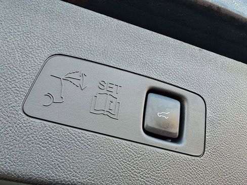 Used 2024 Lincoln Corsair AWD w/ Equipment Group 101A image 29