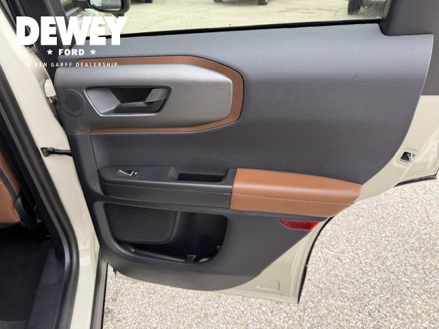 Used 2025 Ford Bronco Sport Outer Banks w/ Outer Banks Tech Package+ AWD/4WD image 32