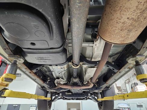 Used 2005 Toyota Tacoma PreRunner image 10