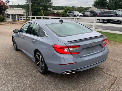 Used 2022 Honda Accord Sport image 7
