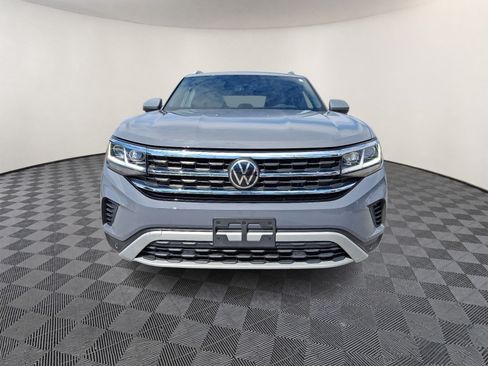 Used 2020 Volkswagen Atlas Cross Sport SE AWD/4WD image 2