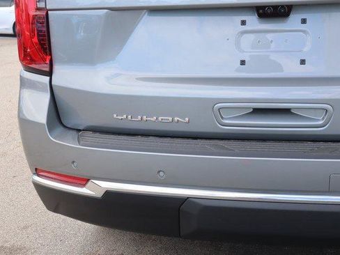 New 2026 GMC Yukon XL Elevation image 8