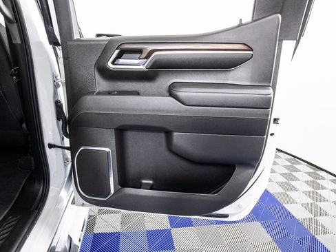 Used 2023 GMC Sierra 1500 SLT w/ SLT Premium Package image 14