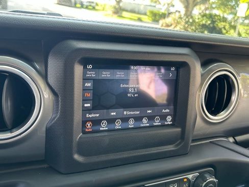 Certified 2021 Jeep Wrangler Unlimited Sahara w/ LED Lighting Group image 54