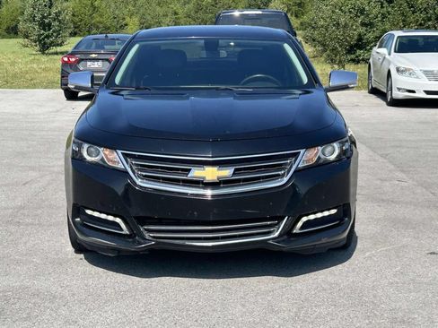 Used 2018 Chevrolet Impala Premier FWD image 2