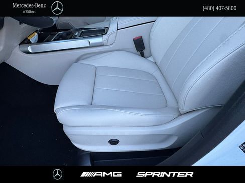 New 2026 Mercedes-Benz GLB 250 image 12