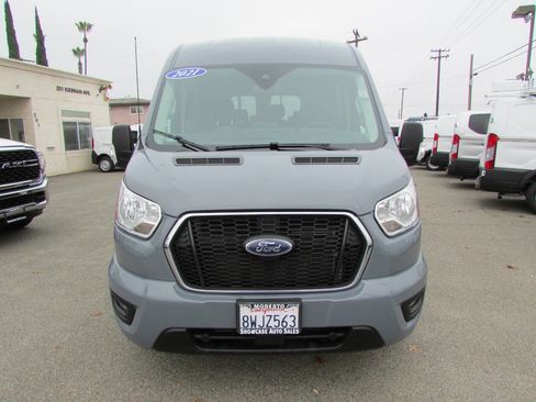 Used 2021 Ford Transit 350 XLT image 3