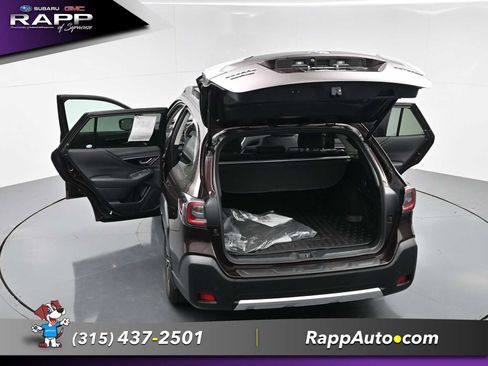 Used 2025 Subaru Outback Limited AWD/4WD image 26