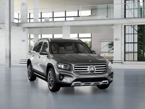Used 2026 Mercedes-Benz GLB 250 image 9