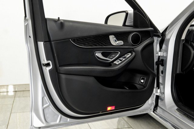 Used 2017 Mercedes-Benz C 300 Sedan image 44
