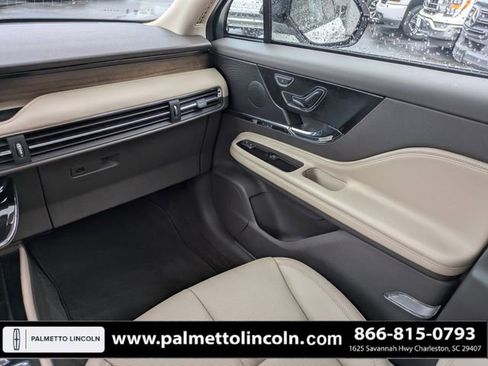 Used 2024 Lincoln Corsair Reserve w/ Equipment Group 201A image 15